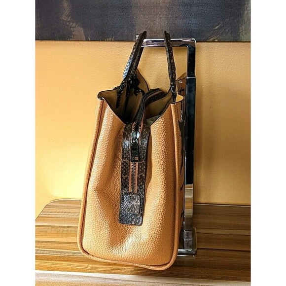 Coach X Jean-Michel Basquiat Rogue 39 limited edition NWT - Picture 5 of 15